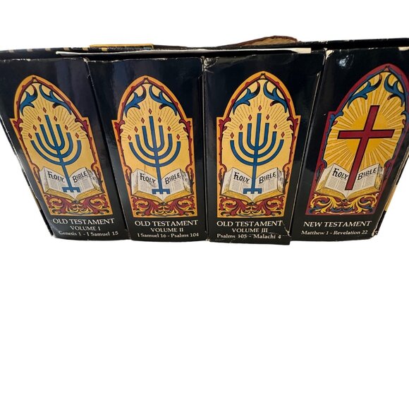 King James The Holy Bible box set 48 cassettes narrated by Alexander Scourby ‘84 - Picture 1 of 9